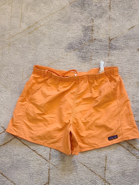 Patagonia Pants - Patagonia Women’s Baggies Shorts L Tigerlily Orange